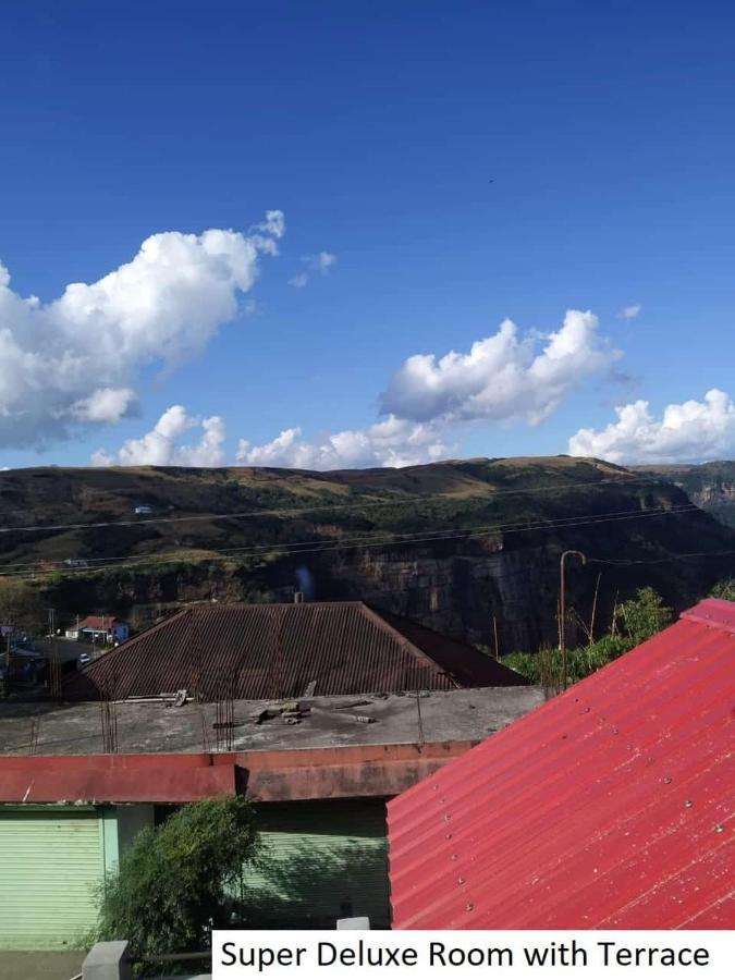 Odyssey'S Pateng Homestay, Cherrapunji Eksteriør billede