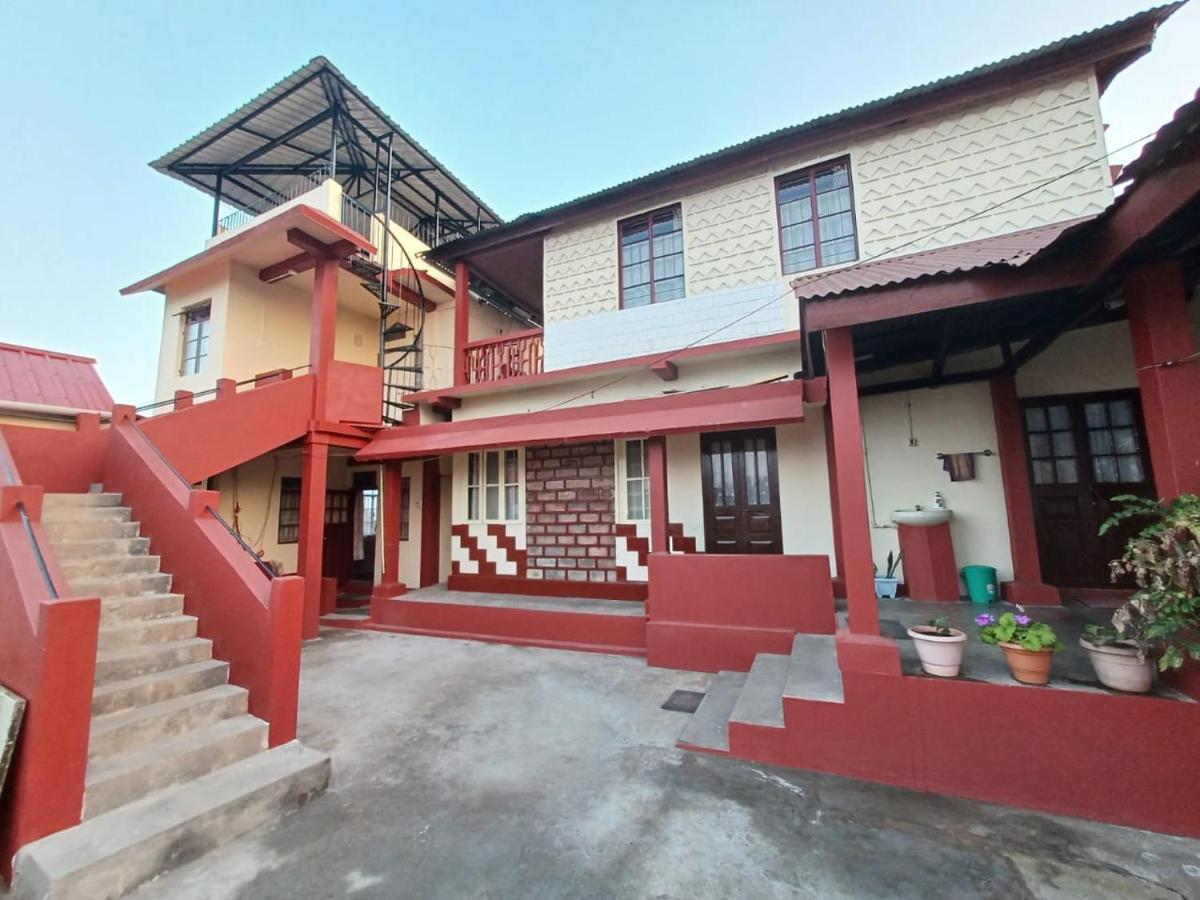 Odyssey'S Pateng Homestay, Cherrapunji Eksteriør billede